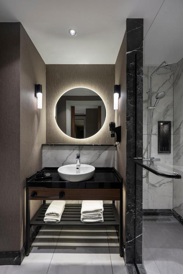 Livro Hotel Istambul Extérieur photo