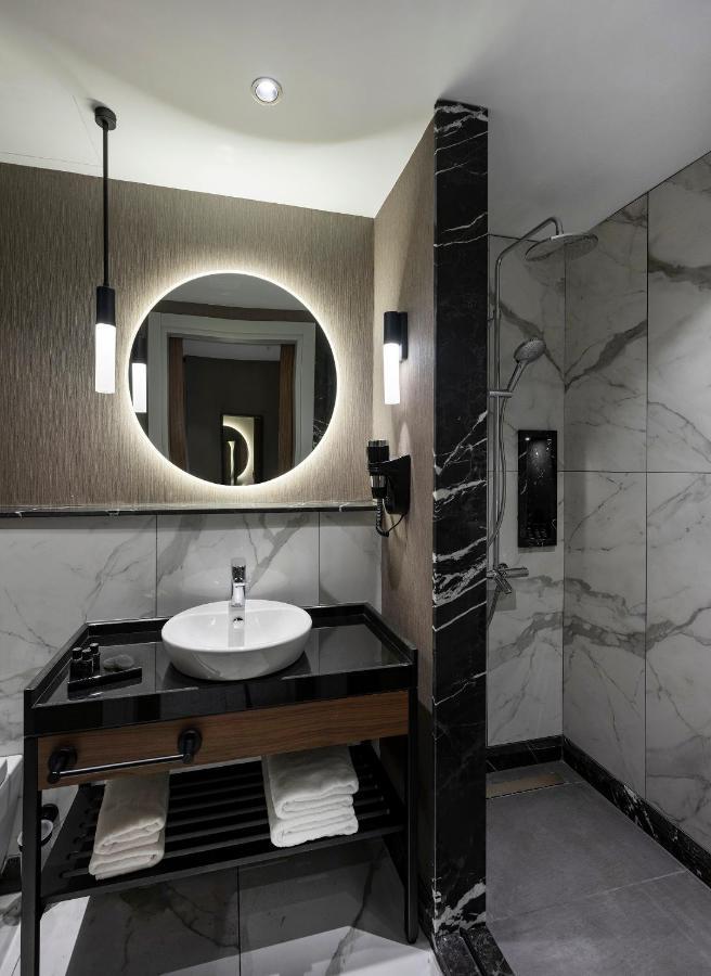 Livro Hotel Istambul Extérieur photo