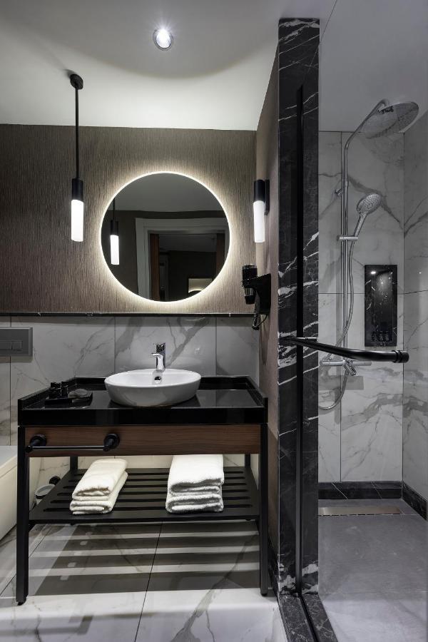 Livro Hotel Istambul Extérieur photo